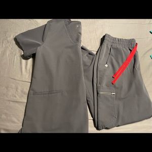 Limited Edition Charcoal/ Zamora high waisted large petite + casma top (large)